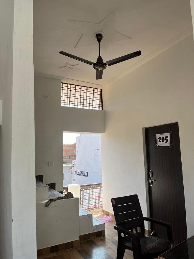 Indiana Home Stay Khajuraho Luaran gambar